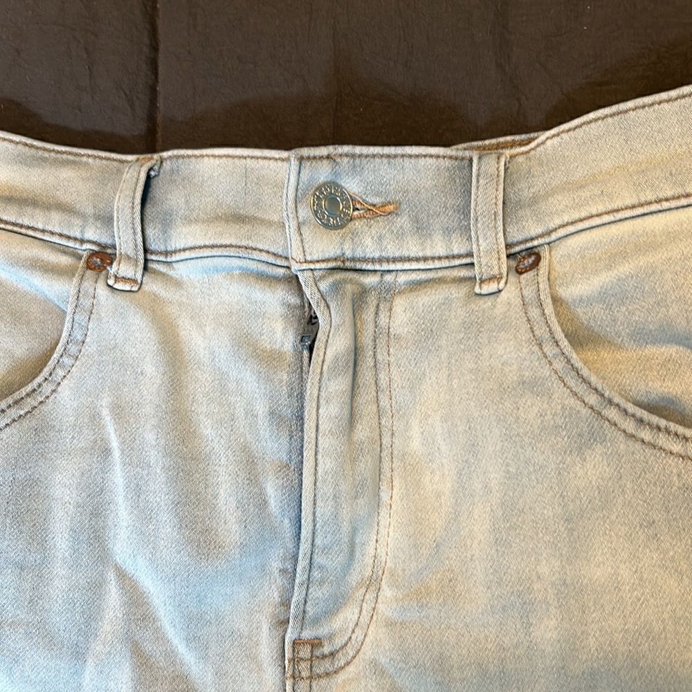 Express Jean Shorts - Picture 3 of 6